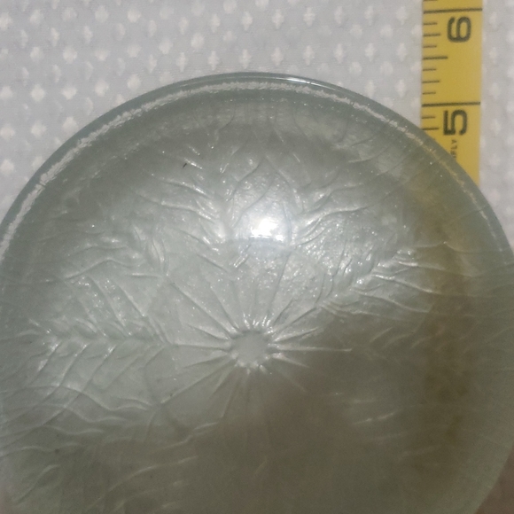 Set of 4 Depression Clear Pressed Glass Saucer Plate Leaves/ Branches Pattern - Picture 5 of 5